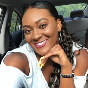 Meet your Posher, Tenee